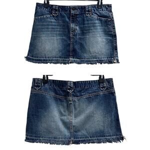 American Eagle Y2K Low-Rise Dark Blue Denim Fringe Mini Skirt Going Out Club Bar